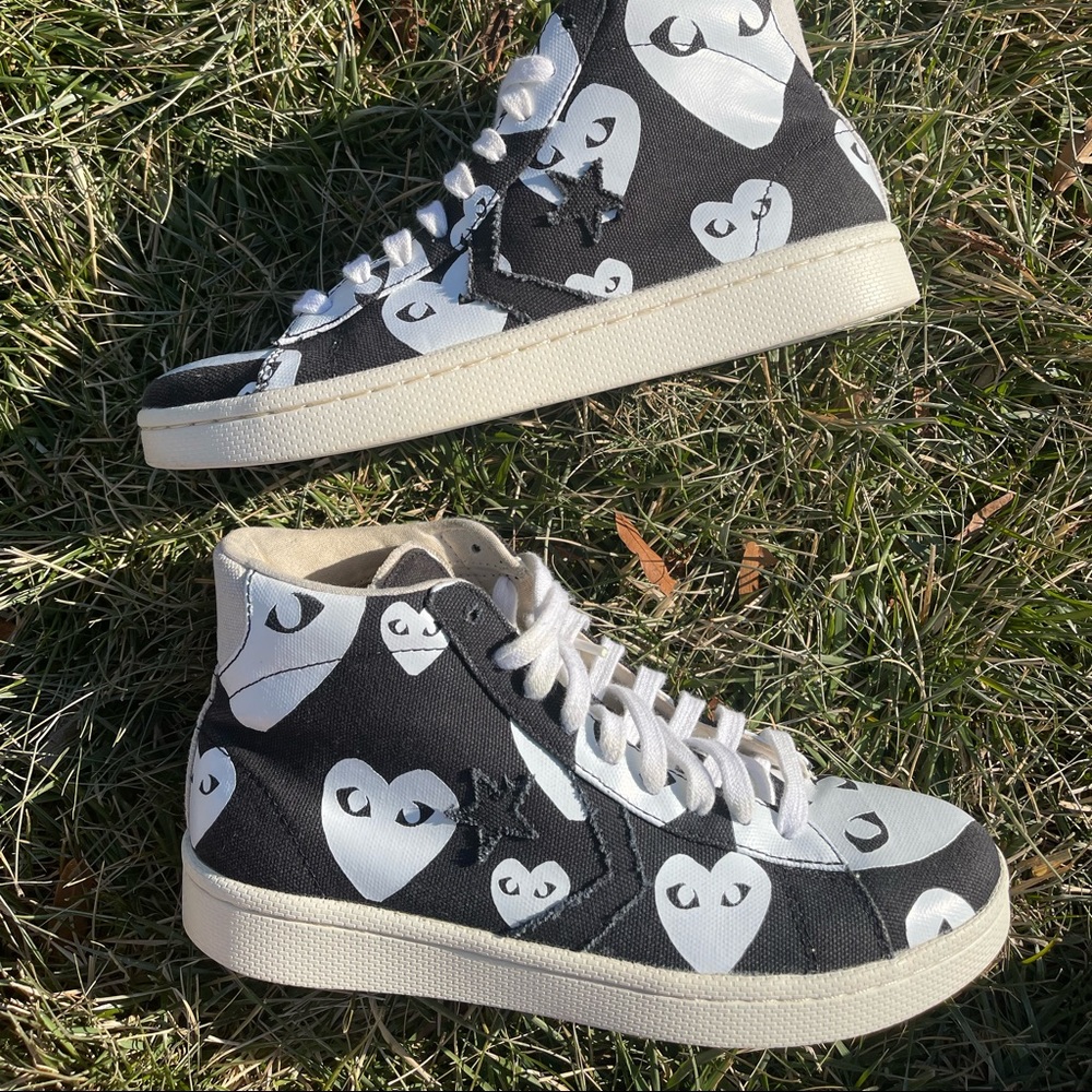 comme des garcons converse Size 8